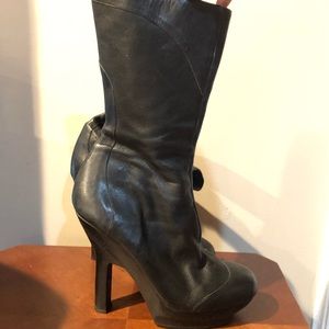 Vintage Sky platform calf length boots